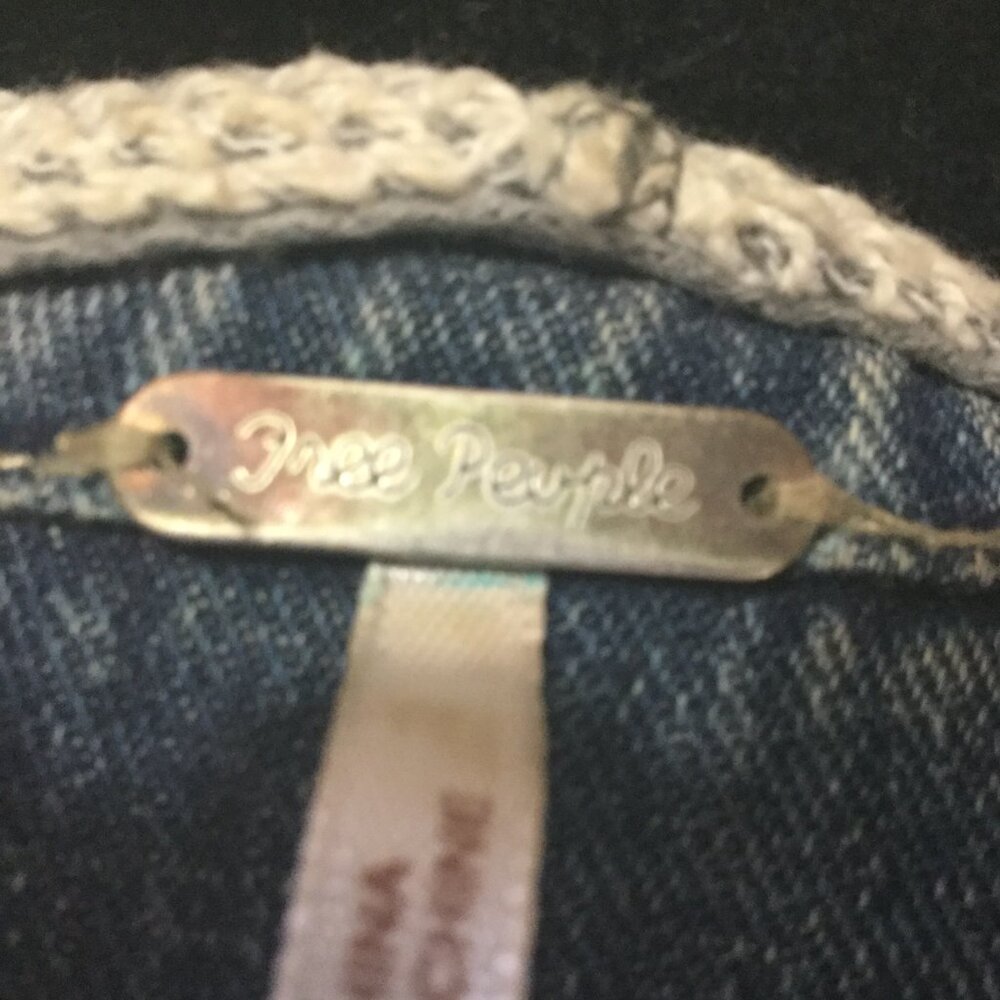 Free People denim jacket with gray arms and hood - Picture 6 of 8